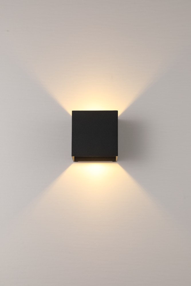 Surface-mounted spot Newton Up & Down Black Searchlight 5053423285207