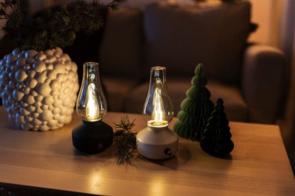 Nostalgic table lamp Tabbie Black rechargeable KonstSmide 7318300030331