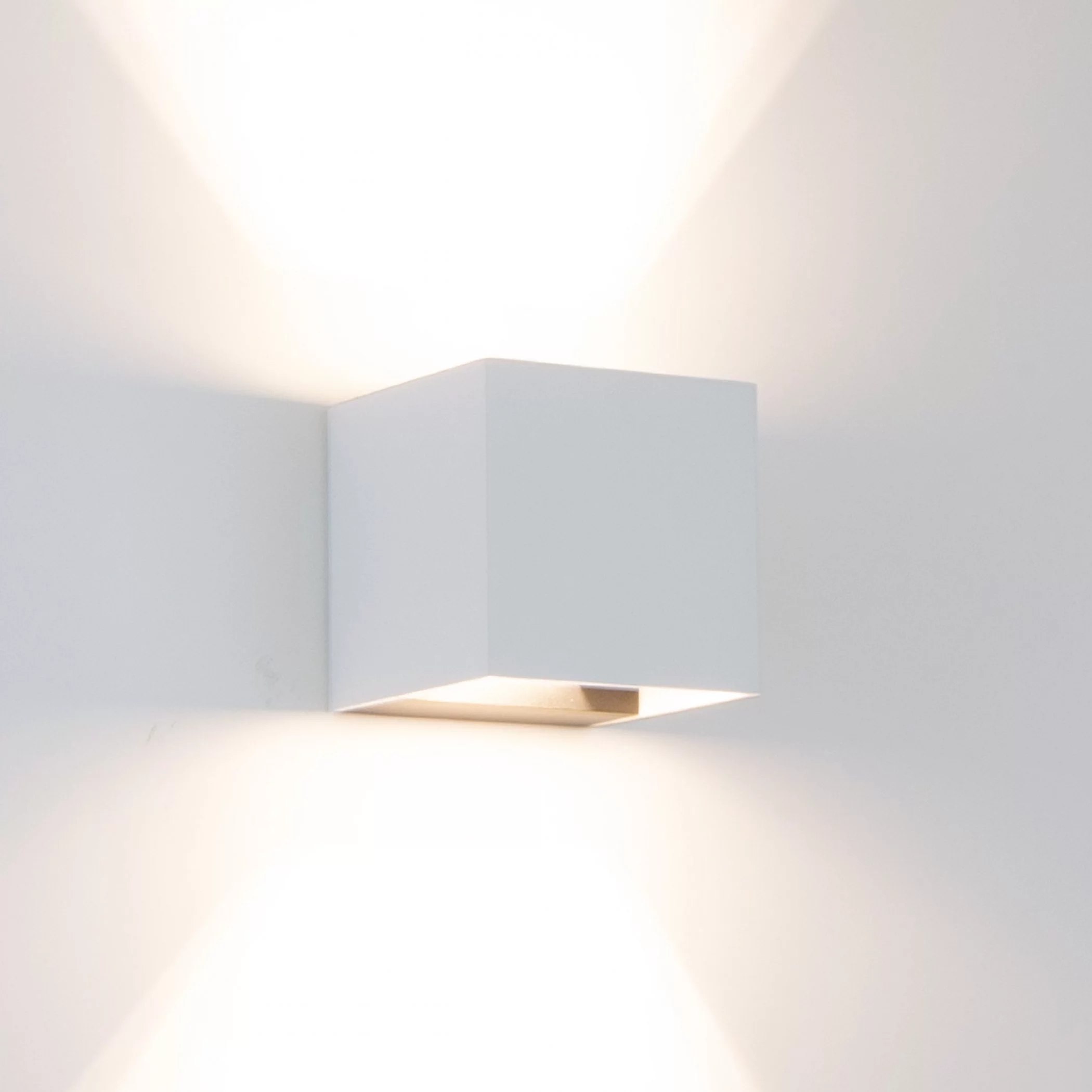 Wall spotlight Reach White Up & Down
