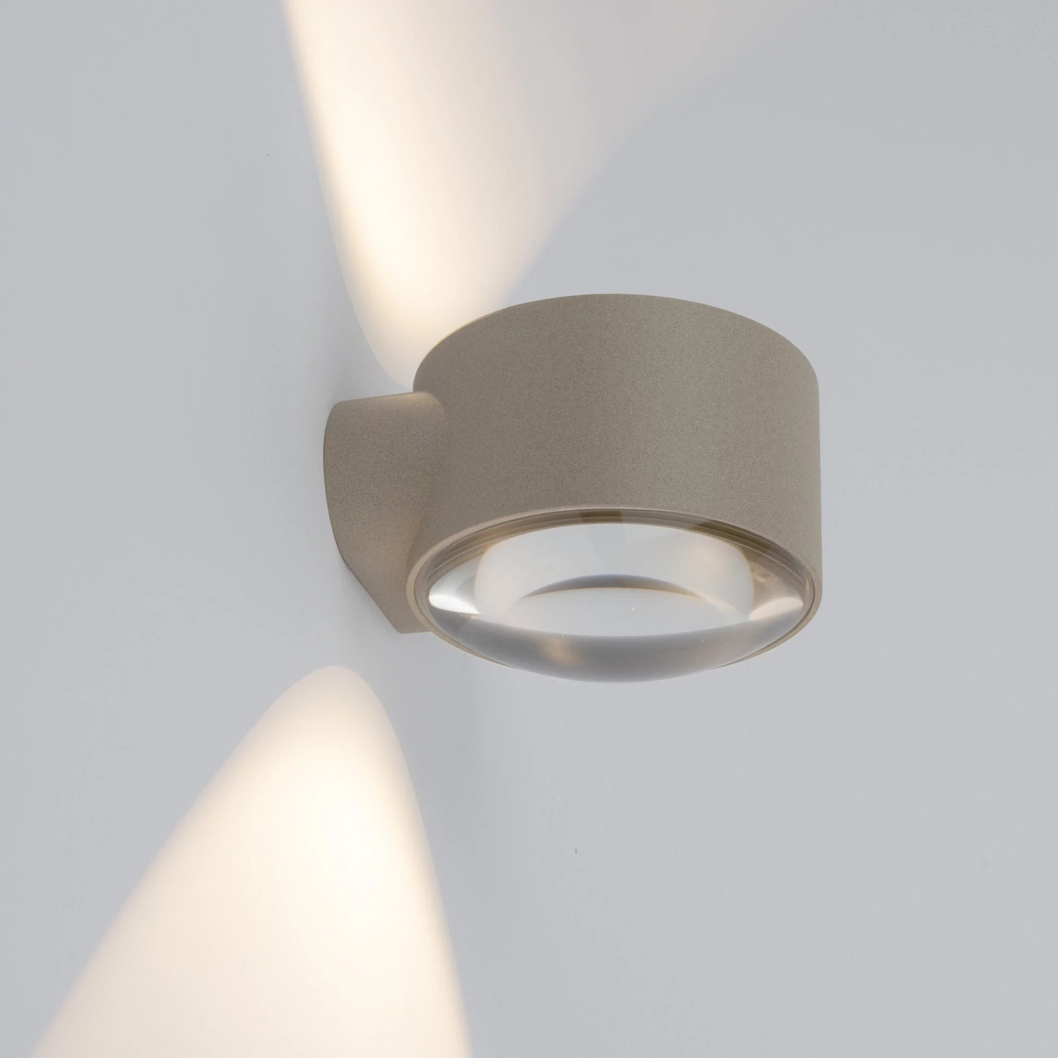 Wall spotlight Scope Champagne Up & Down