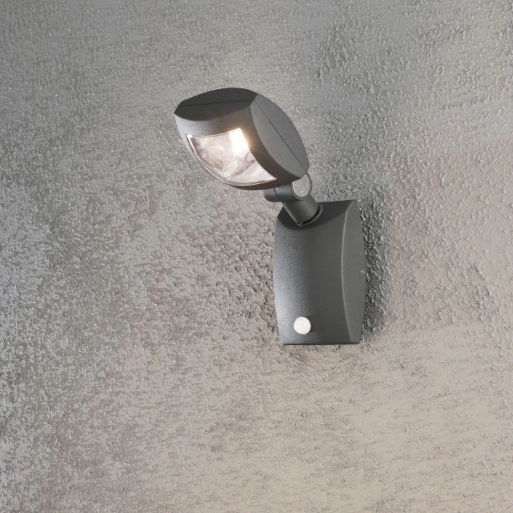 LED spotlight Latina with montion sensor KonstSmide 7318307937374