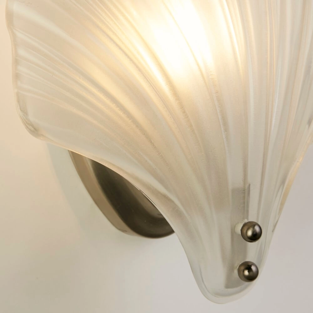 Wall lamp Shell with white glass Searchlight 5053423271125