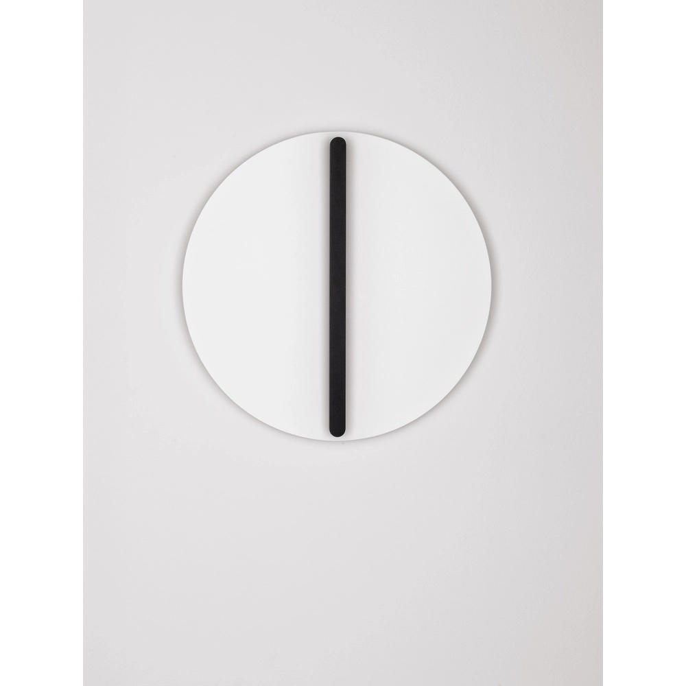 Round wall lamp Nalu Ø 40cm Lyora 5212017470911