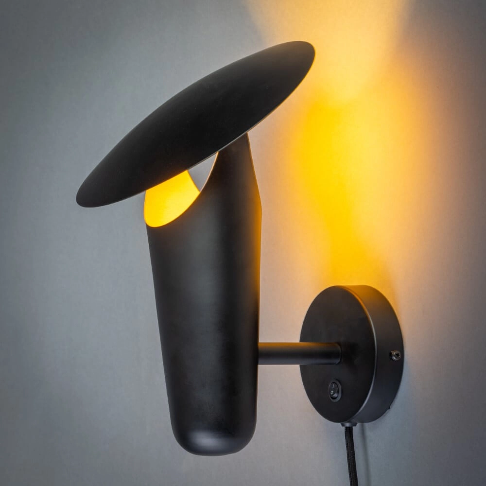 Modern wall lamp The Britt black with gold ETH 8720195304418