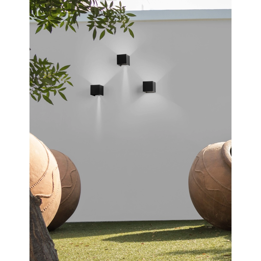 Square surface-mounted spot Como anthracite