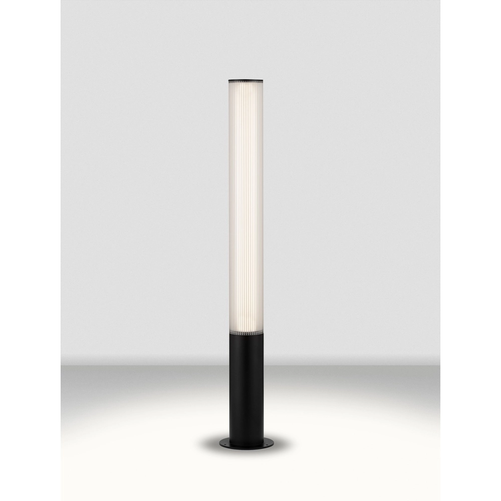 Sleek path lighting Iman 105cm