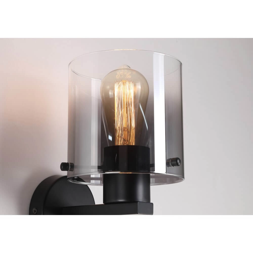 Black wall lamp Sweden design Searchlight 5053423272016