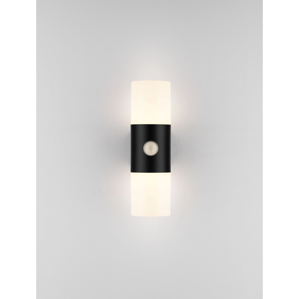 Design wall lamp Paul Black with sensor Lyora 5212017448255