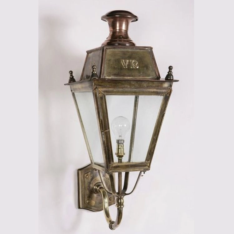Country outdoor lamp Balmoral handmade 72cm - polished gold (pbul) Limehouse 8716803506640