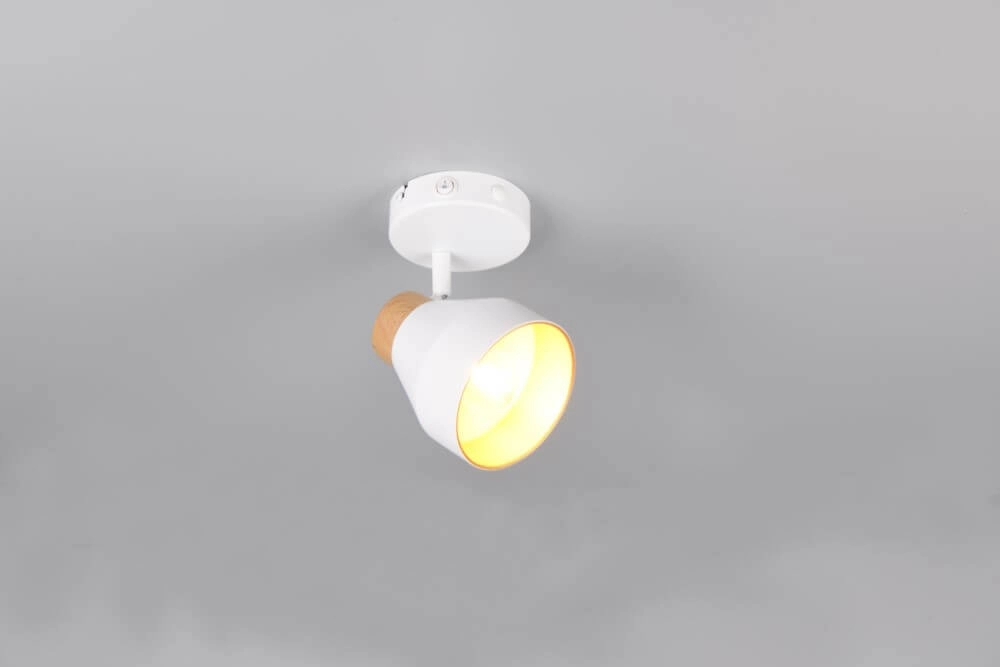 Design wall lamp Valentin white Trio 4017807637403