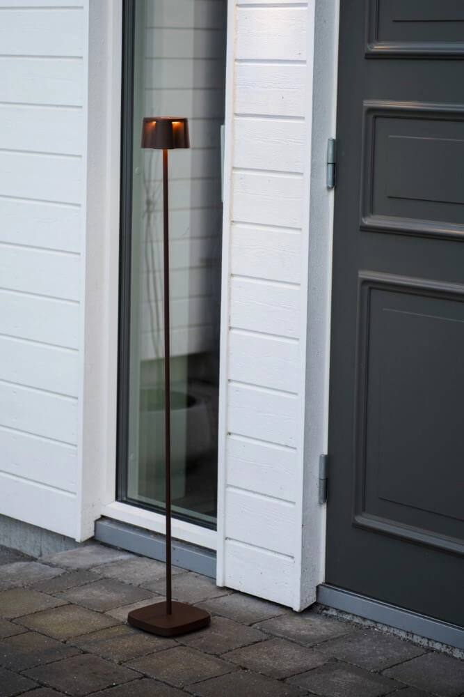 Rusty brown floor lamp Nice for outdoors KonstSmide 7318307831979