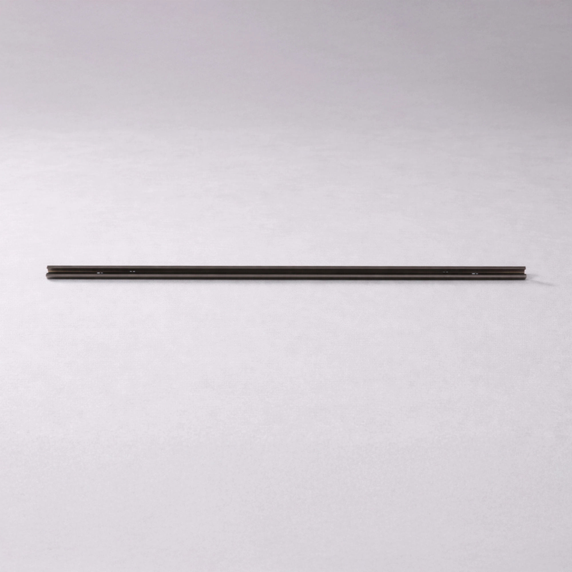 2 meter rail TraQ bronze