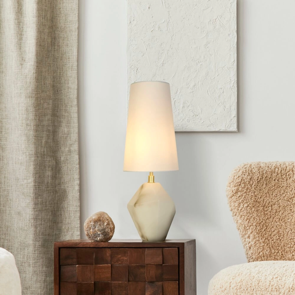 Table lamp Apex white Searchlight 5053423273938