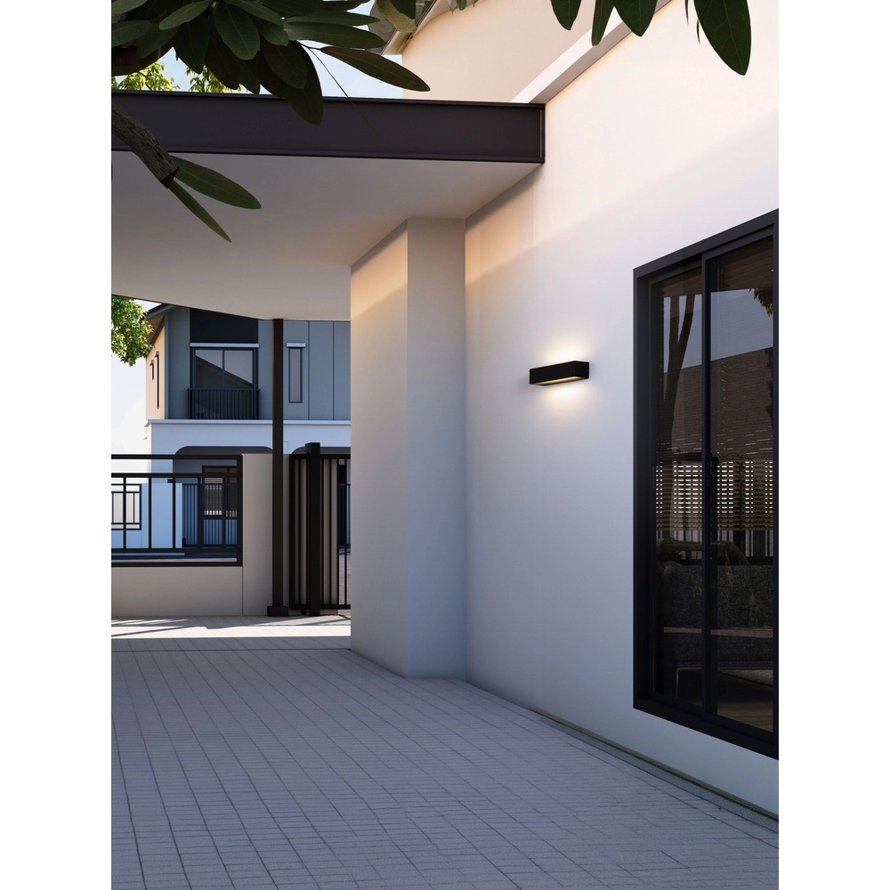 Sleek wall lamp Lane black 22cm - 21W