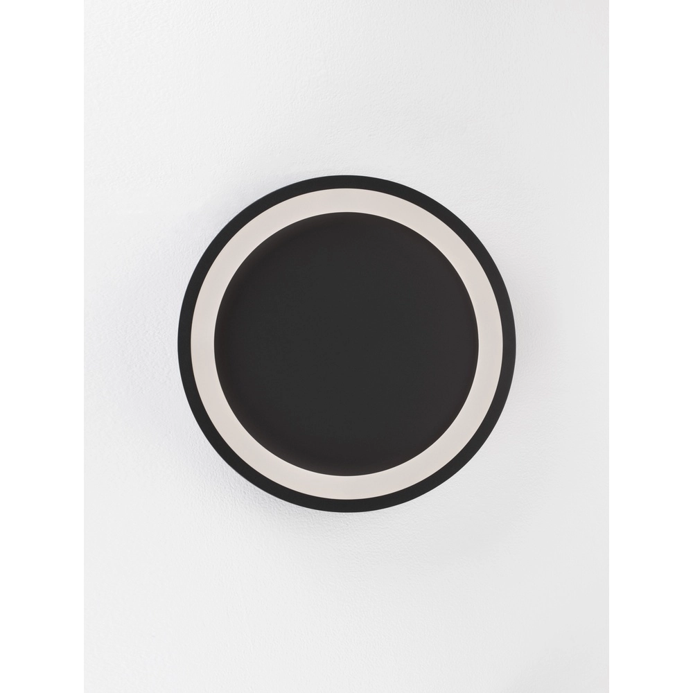 Sleek ceiling lamp Oggy black Ø 37cm