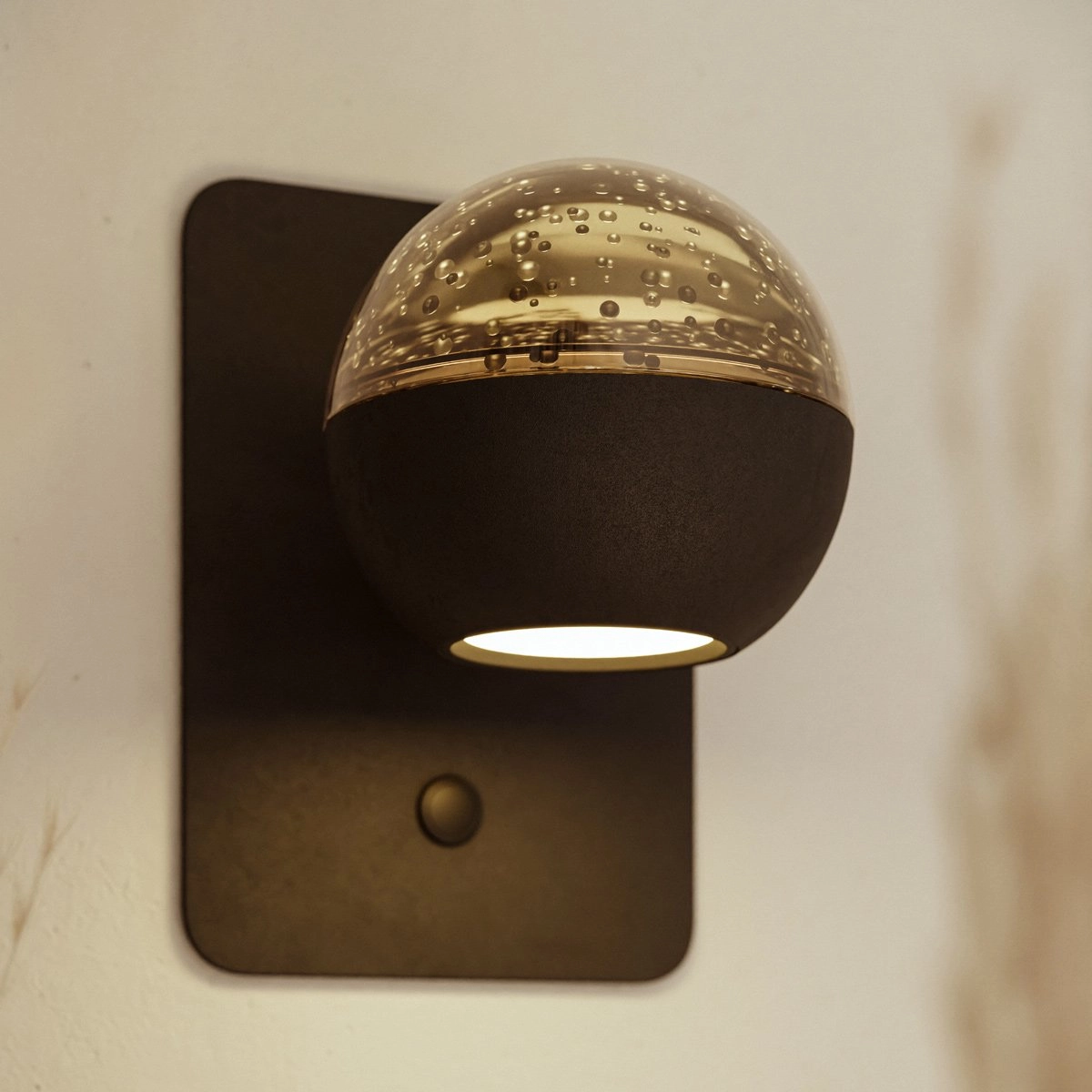 Led wall lamp Belluno black with glass - dimmable Steinhauer 8712746183948