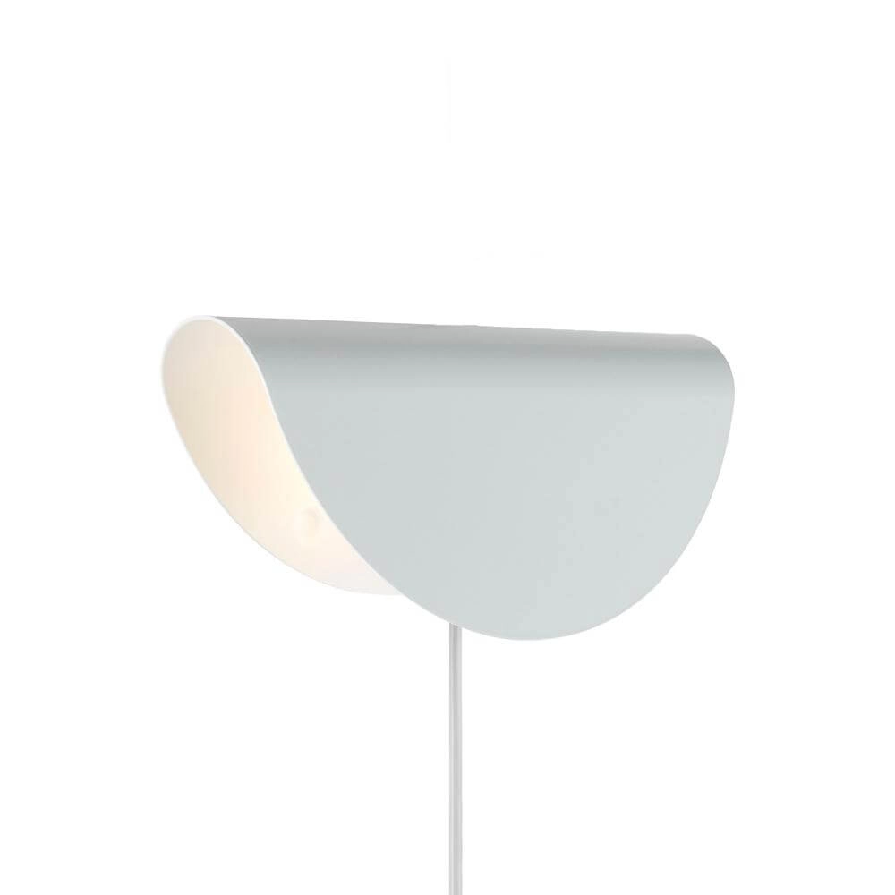 Design wall lamp Model 2110 white