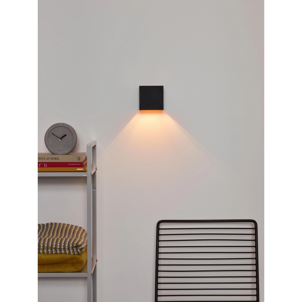 Square wall spotlight Xio 2700K black Lucide 5411212091994