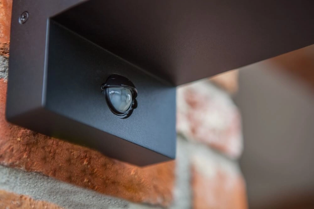 Sensor wall light Flair Black - Reddot Award Lutec 6939412049991