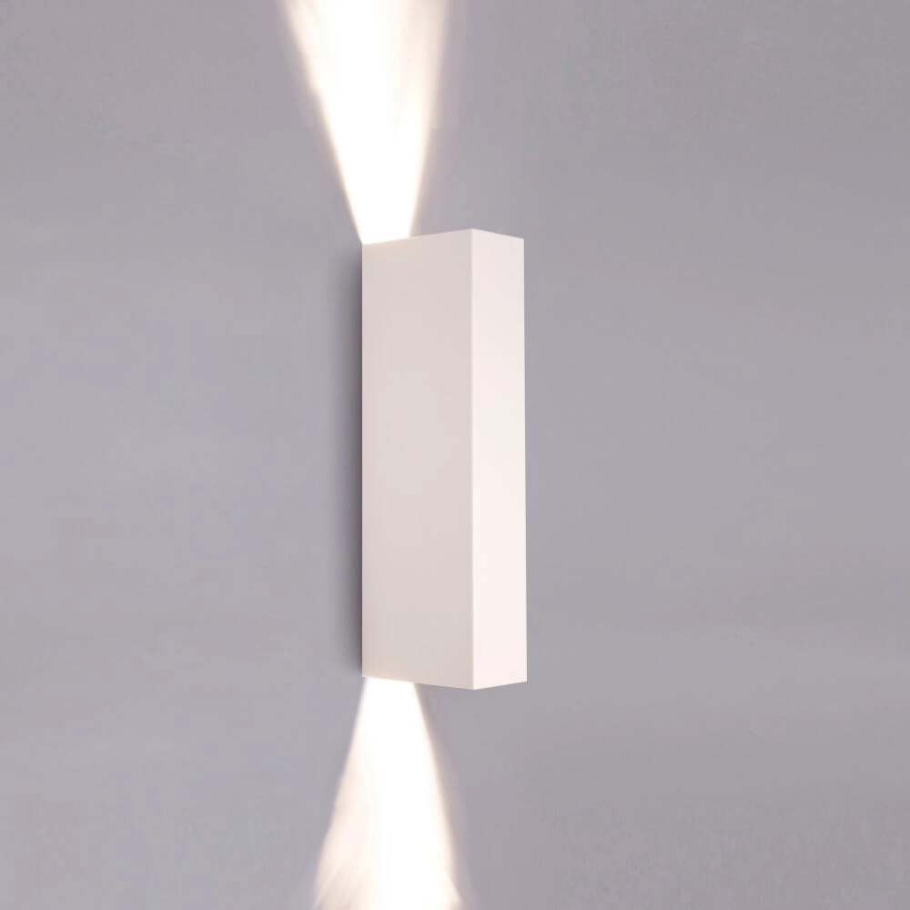 Narrow wall spotlight Malmo white