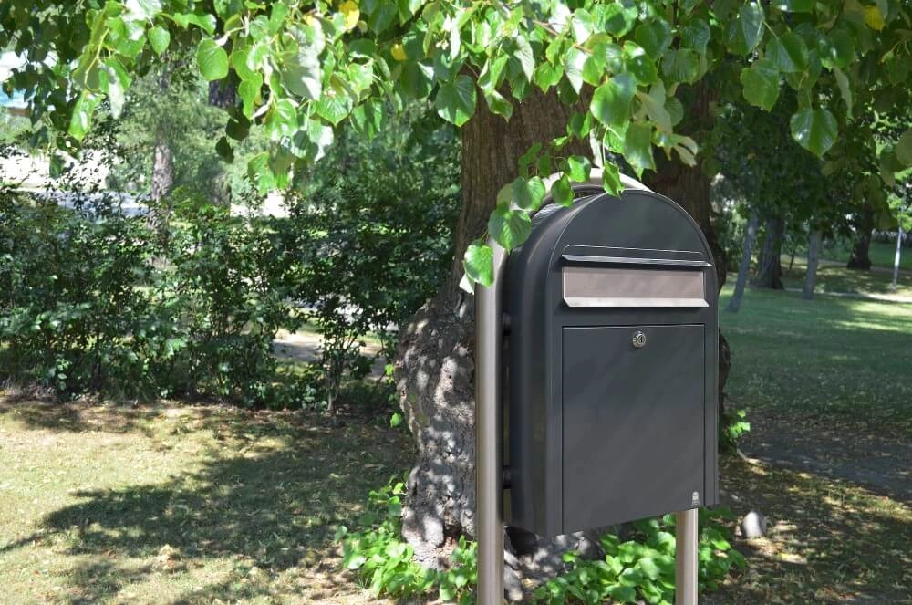 Mailbox Classic 7016 i Dark grey Bobi 6417237001146