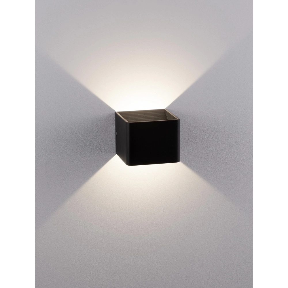 Wall spotlight Epic Square Black Lyora 5212017444325