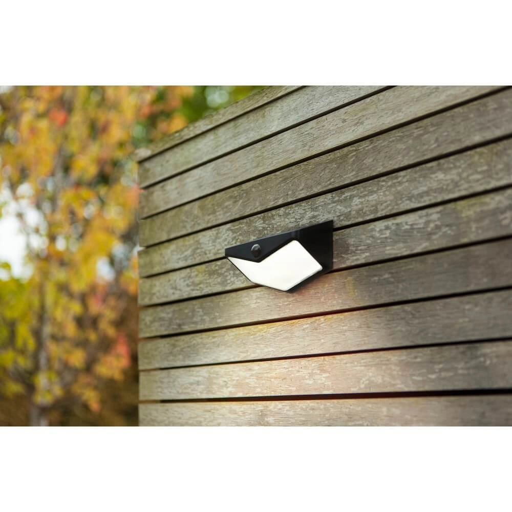Solar outdoor lamp Wings with LED Lutec 6939412016269