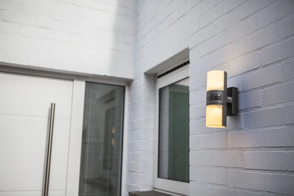 Design wall lamp Cyra with sensor Lutec 6939412049113