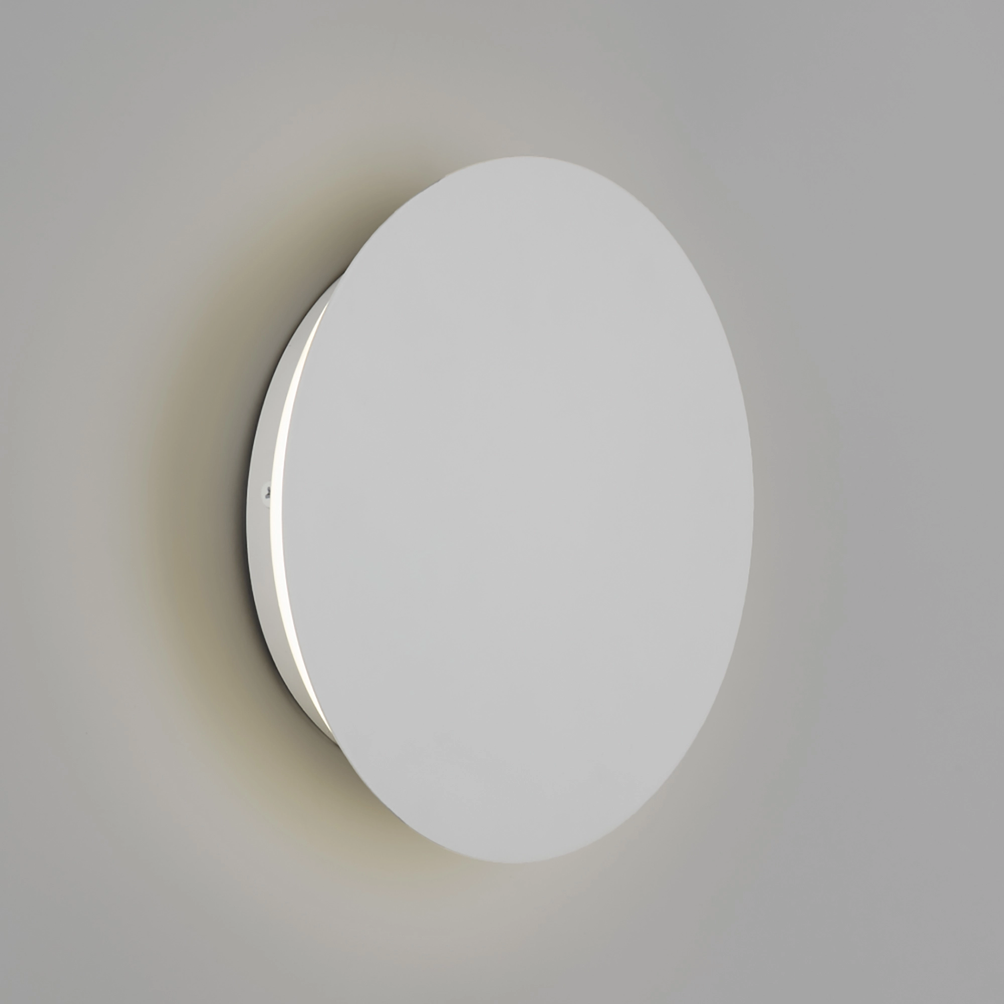 Design wall lamp Odeon Ø 30cm white