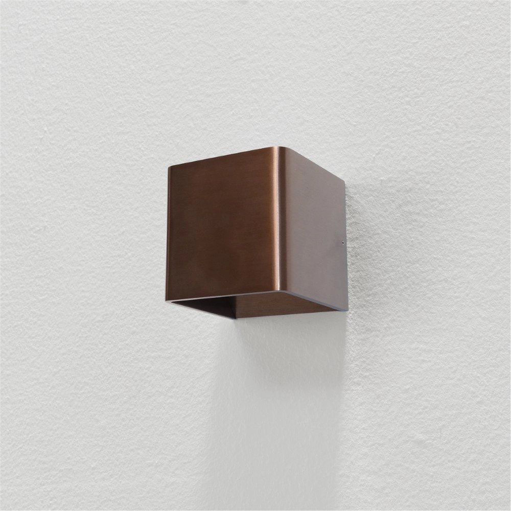 Bronze wall spot Fulda