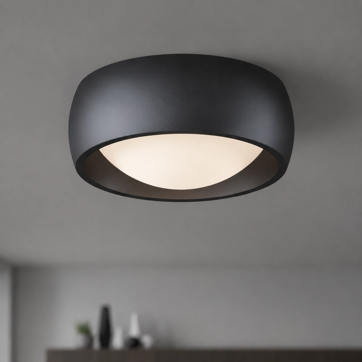 Sleek ceiling lamp Montana Ø15cm - Black