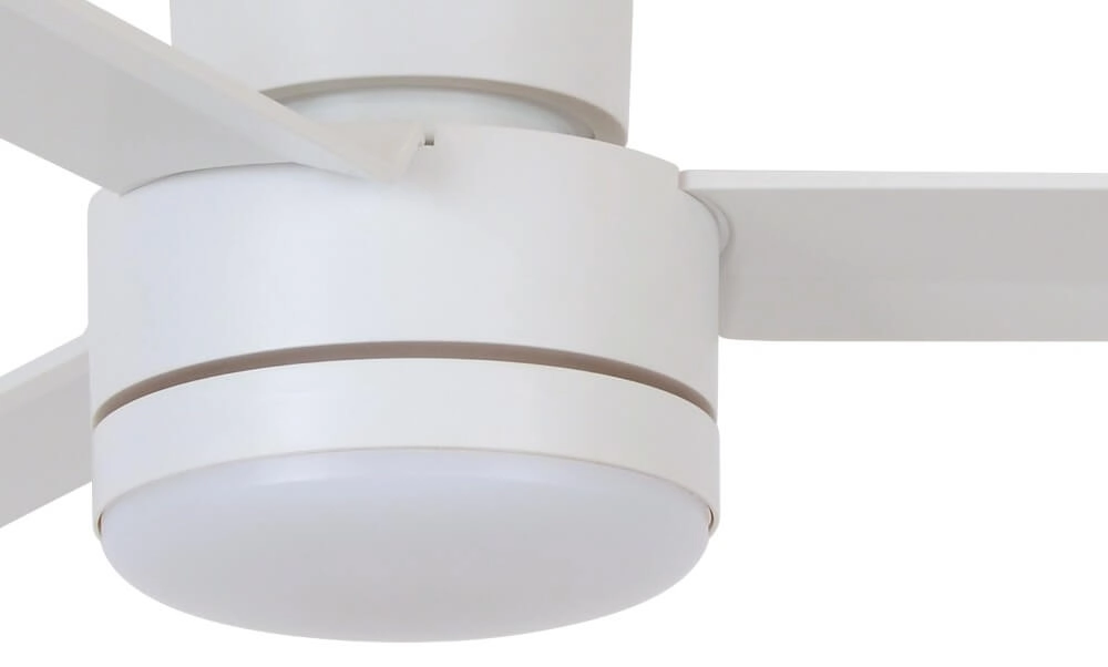 Ceiling fan with light Lagoon Ø 132cm - IP55 - White Beacon 9333509137375