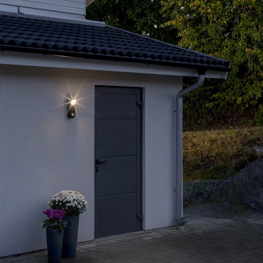 Wall spotlight Prato 10cm black with motion sensor KonstSmide 7318307696752