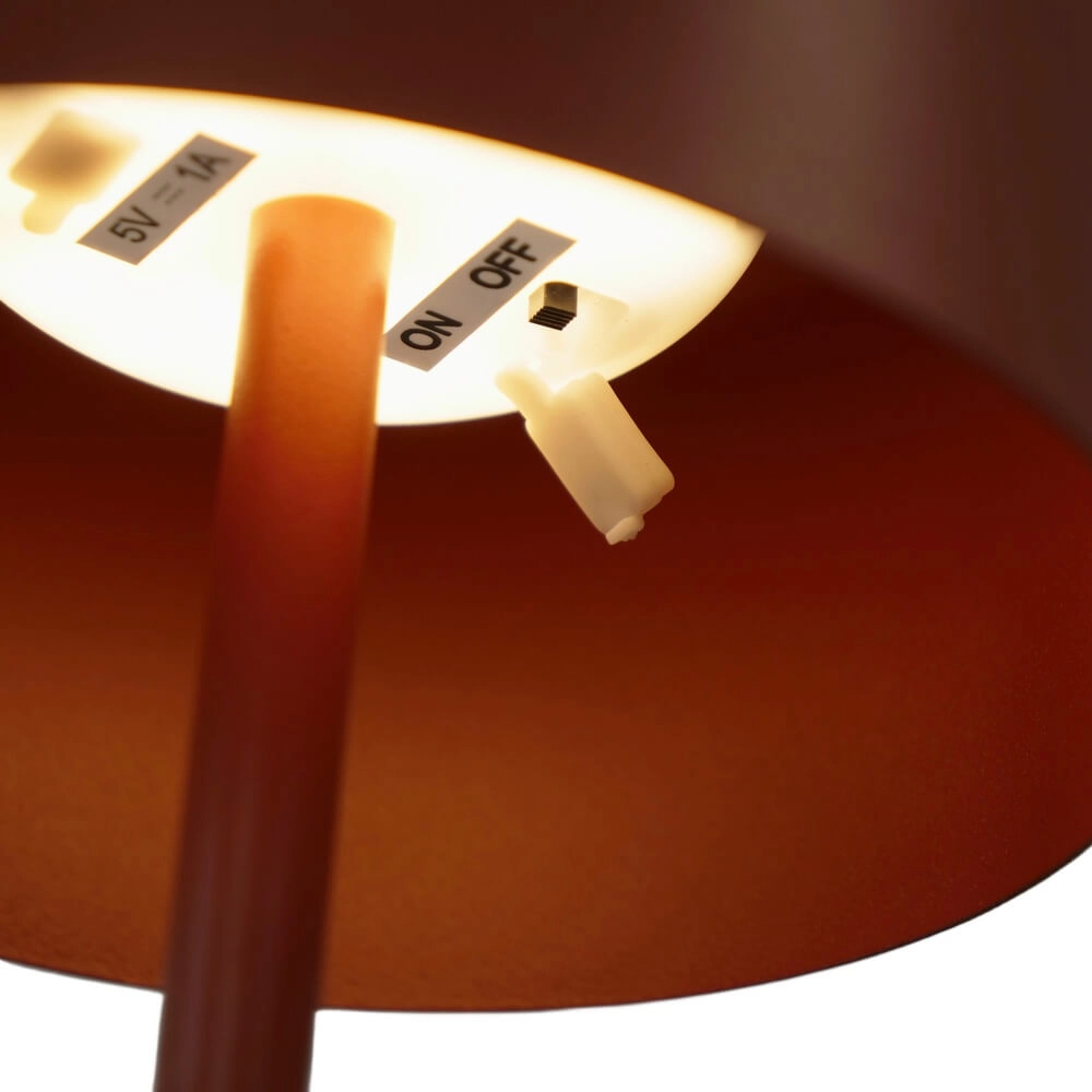 Sleek table lamp Roccanova Solar Red with USB Eglo 9008606355068
