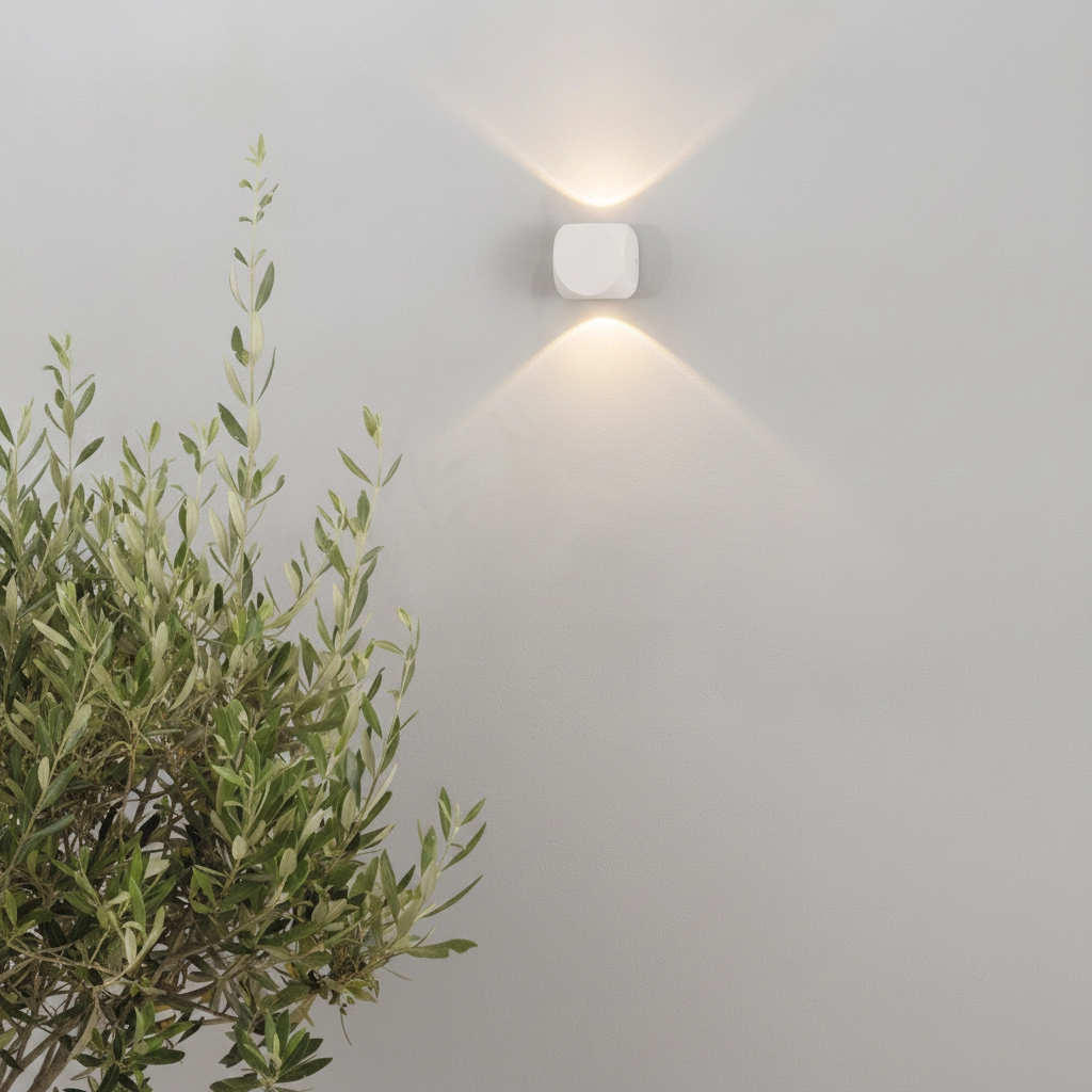 Unique wall lamp Zari 2-light white