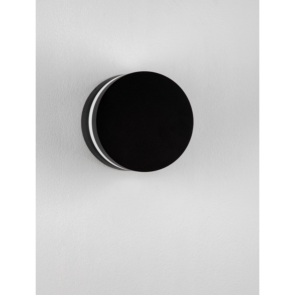 Wall lamp Airy Ø 15cm Lyora 5212017478955