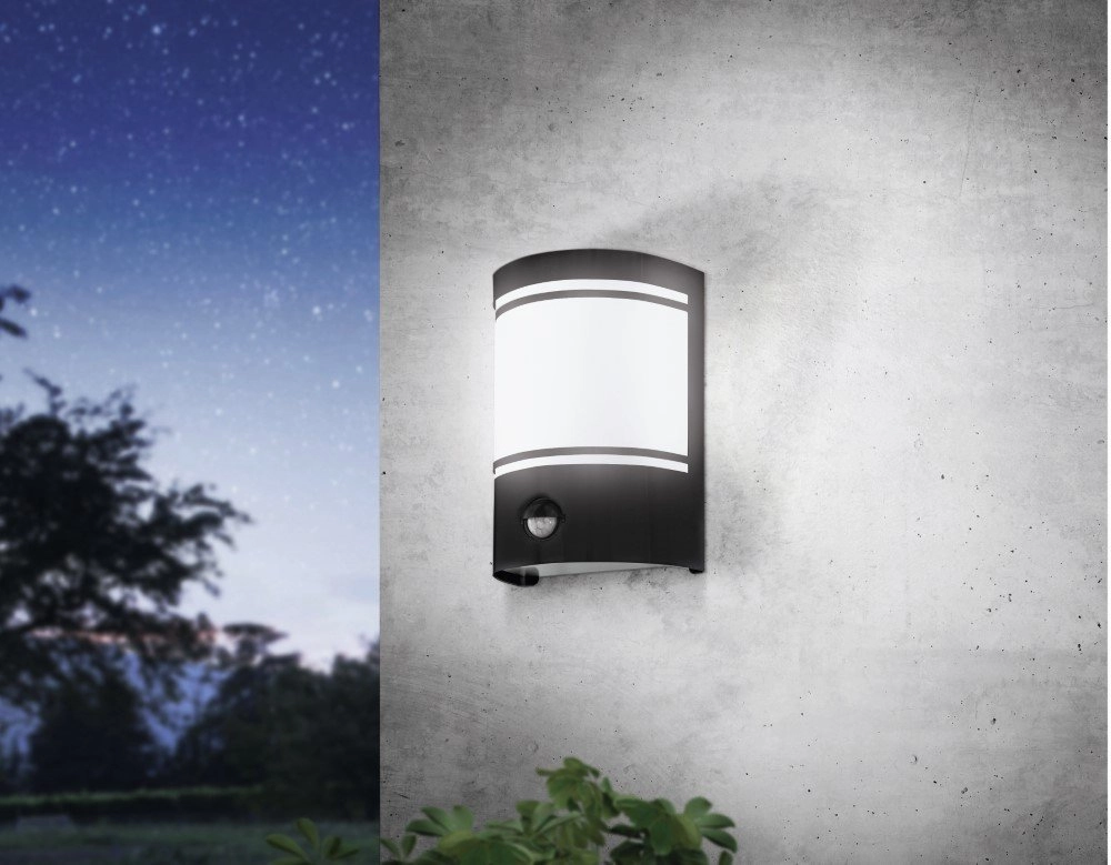 Black outdoor lamp City with motion sensor Eglo 9002759995676