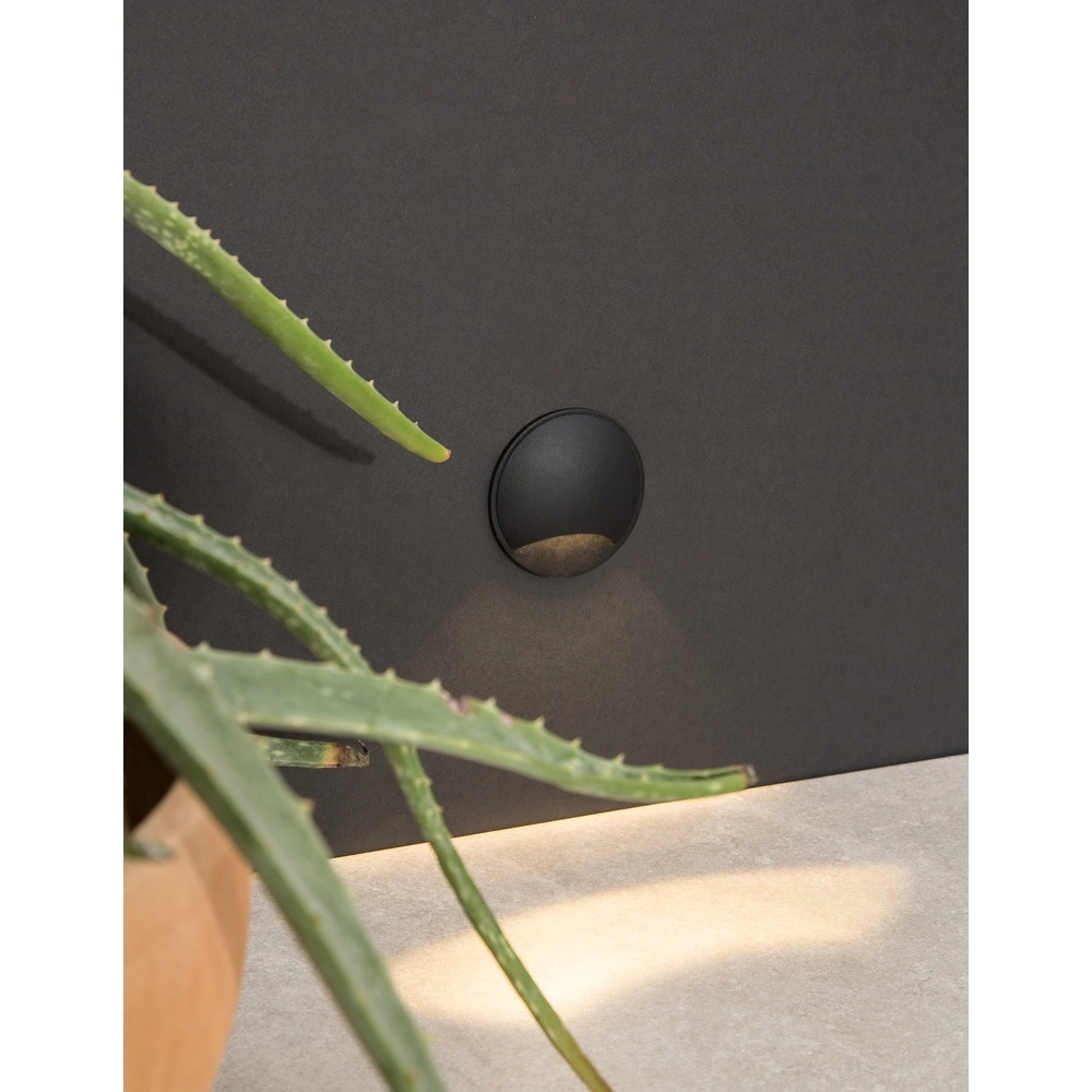Sleek wall lamp Joya ankle