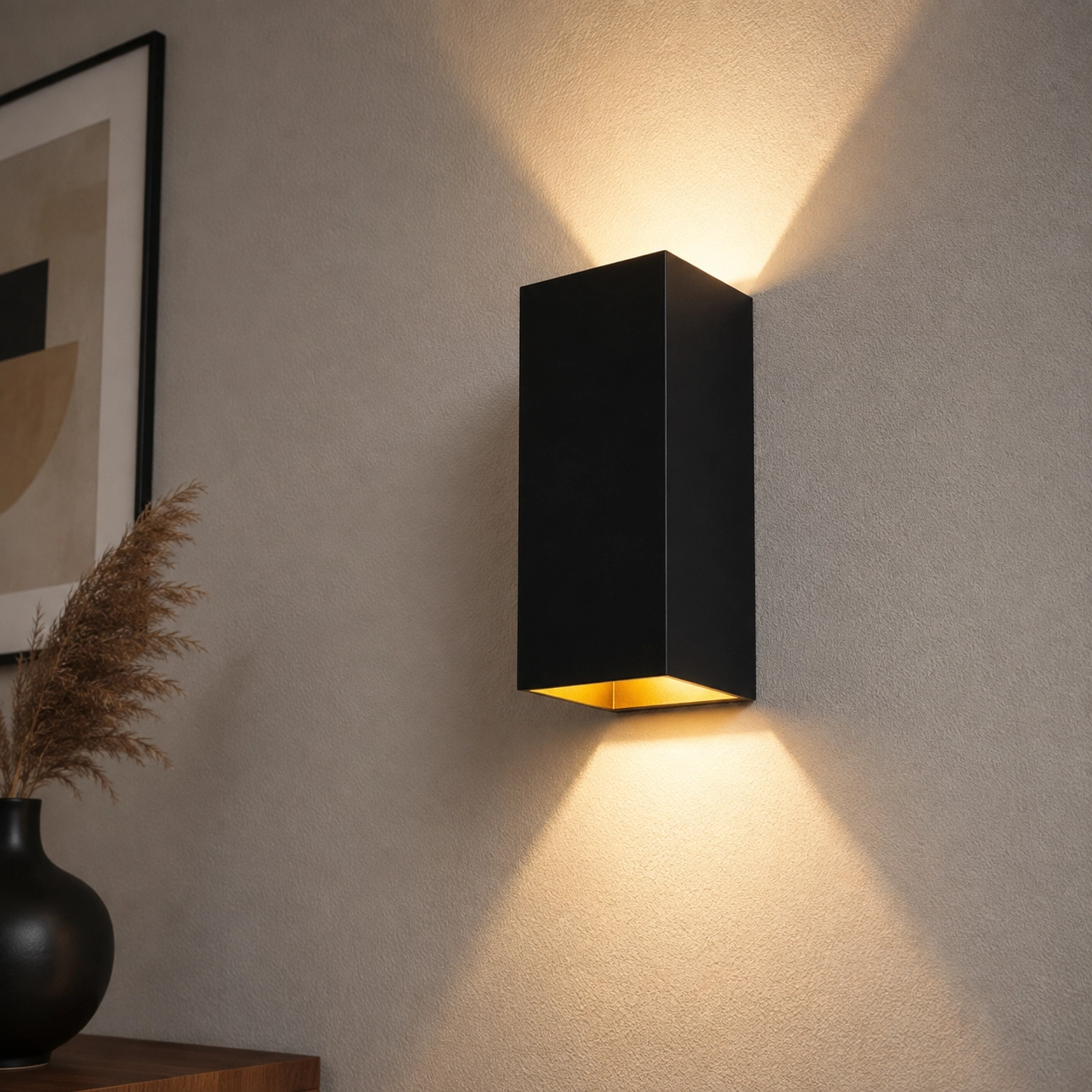 Sleek wall lamp Dante XL black with gold