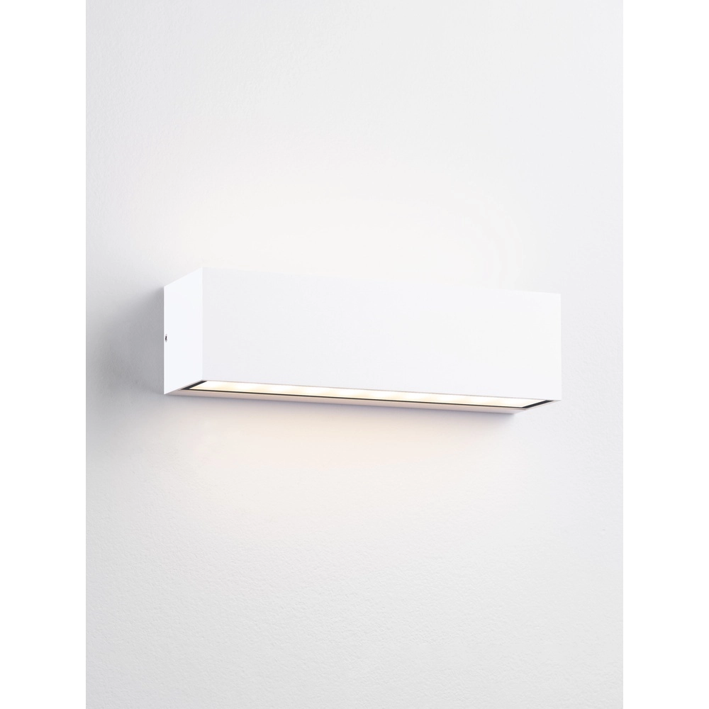 White wall lamp Flora design