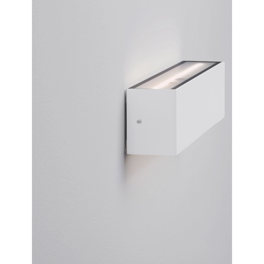 Sleek wall lamp Allure white 26cm Lyora 5212017479099