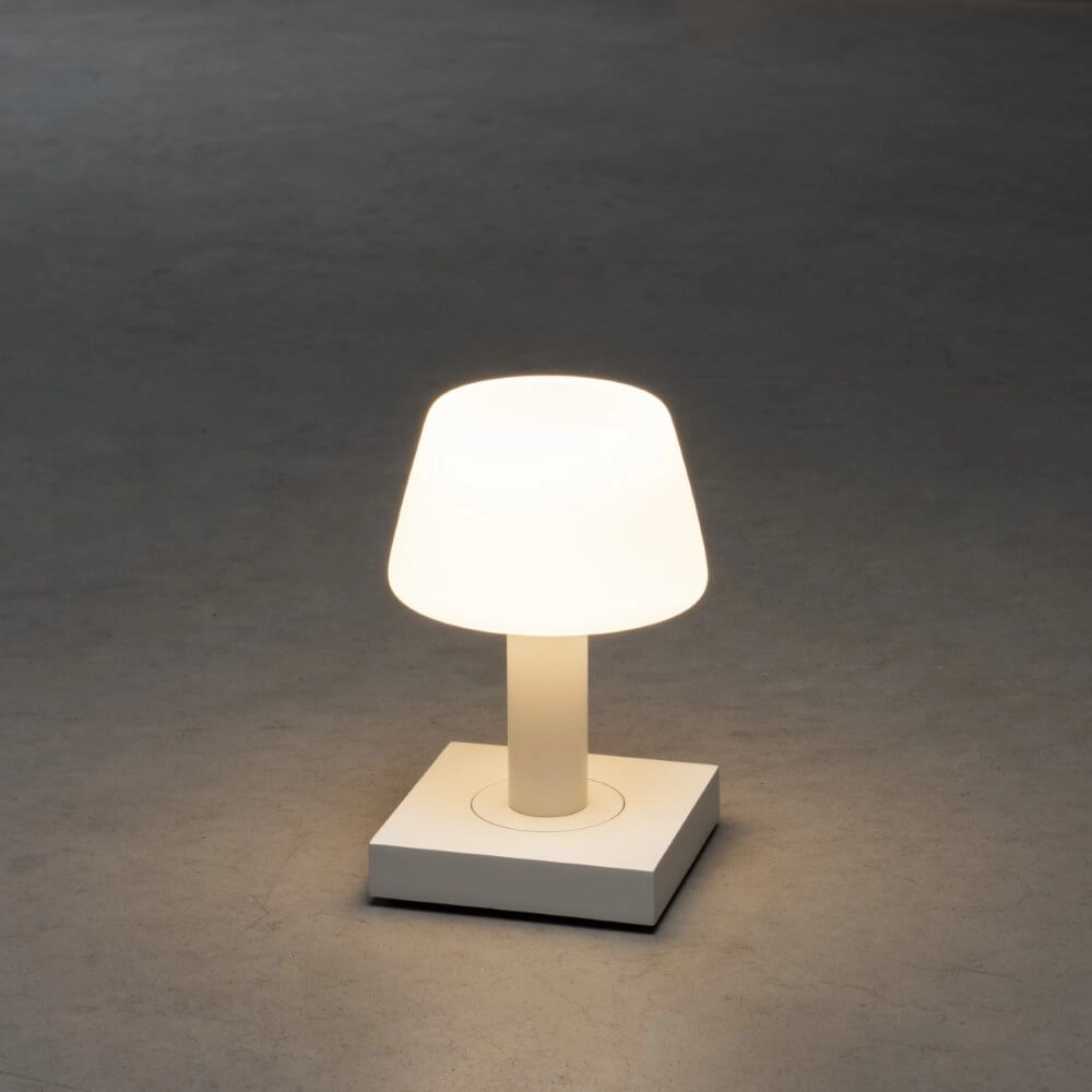 Rechargeable table lamp Monaco white KonstSmide 7318308252520