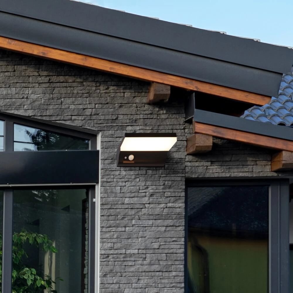Design wall lamp Solar black Searchlight 5053423241494