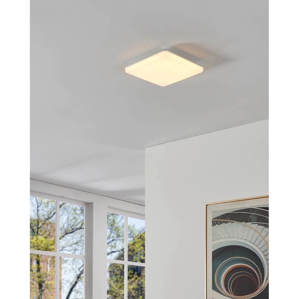 Square ceiling lamp Castagneto 31 x 31cm white Eglo 9008606313235
