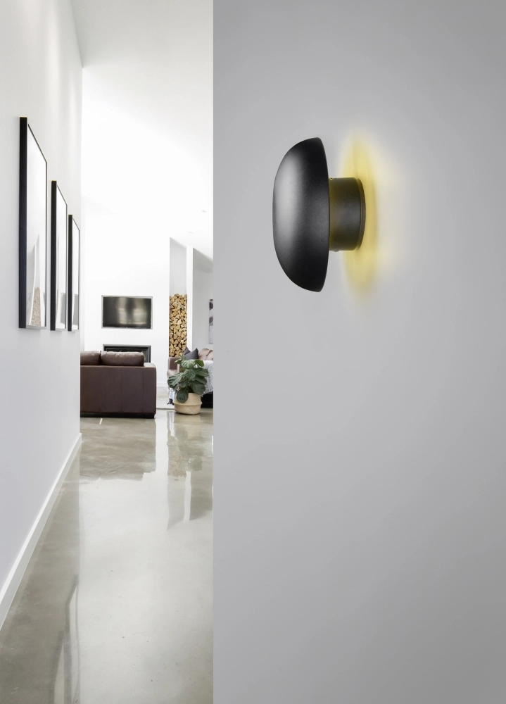 Black wall lamp Davey Ø 15cm Trio 4017807643794
