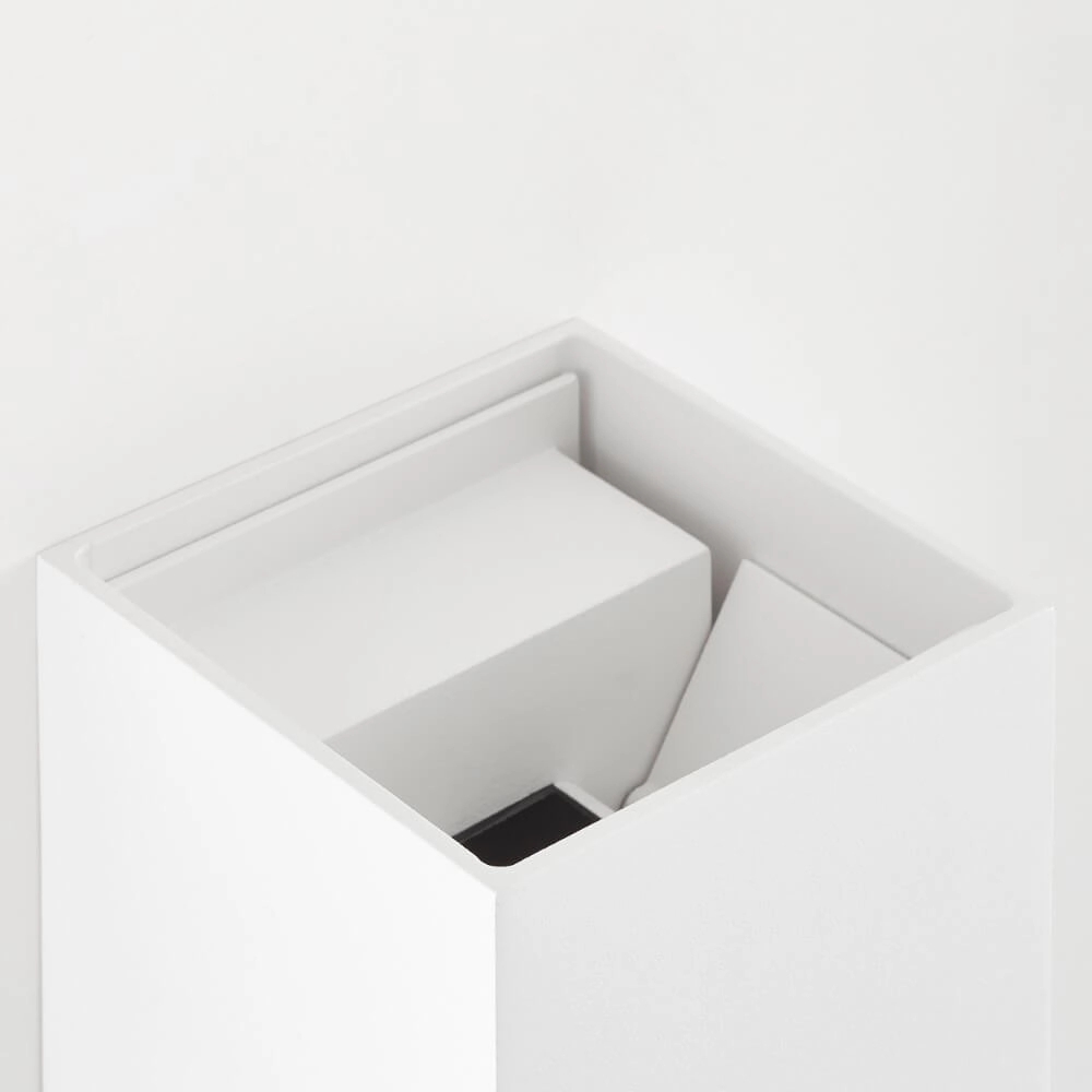 Wall lamp Isak 10 x 10cm white Brilliant 4004353349270