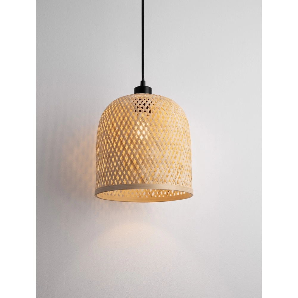 Pendant lamp Intra black with bamboo cap