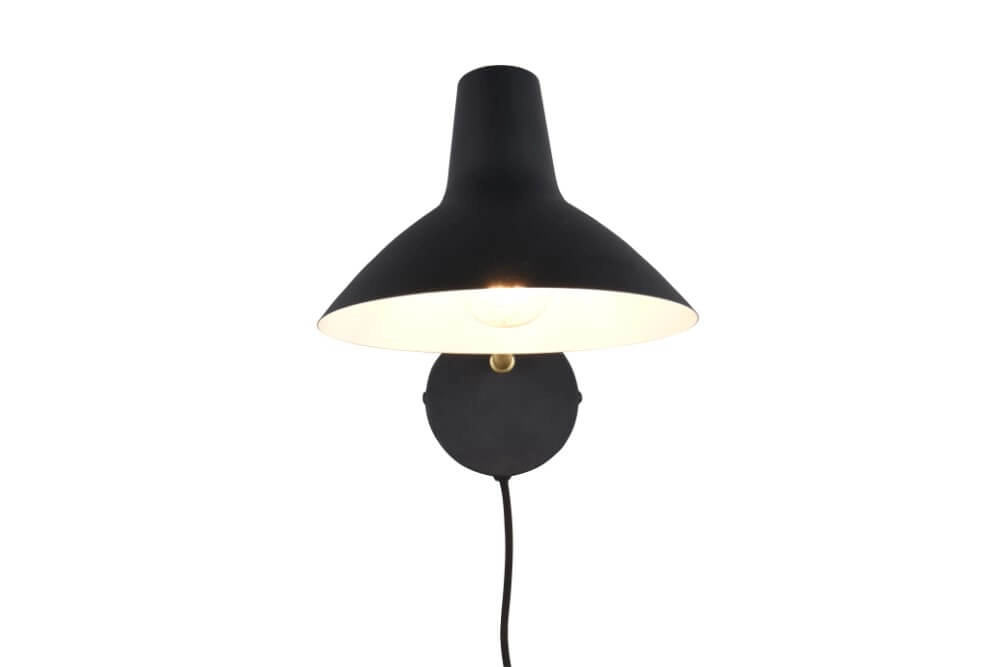 Read wall lamp Traveller black Trio 4017807613759