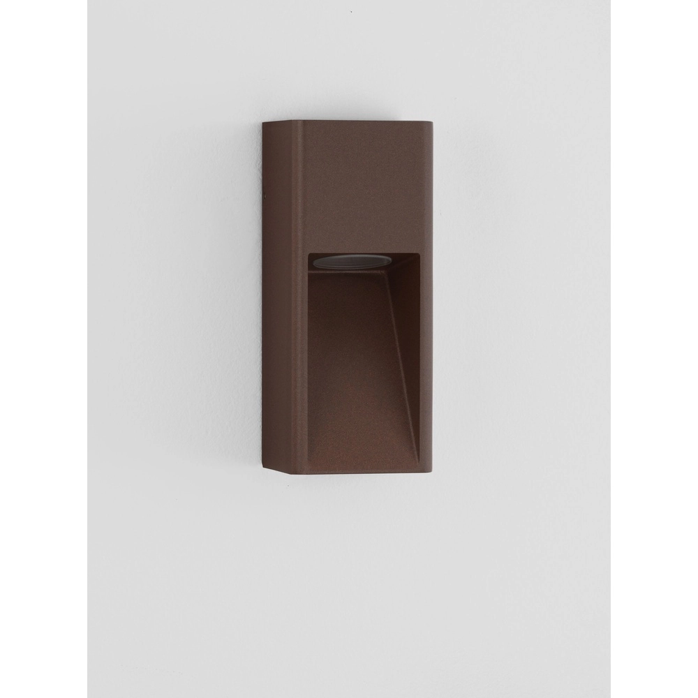 Sleek wall lamp Mazu Rusty brown Lyora 5212063504363
