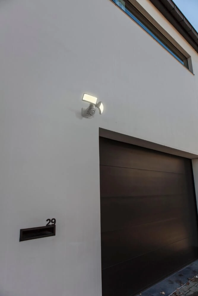 White wall lamp Arc design Lutec 6939412042800
